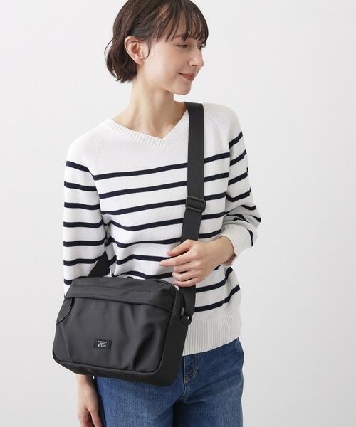 Dessin / デッサン ショルダーバッグ | 【軽量】ポリエステルショルダーバッグ（ブラック(019)）