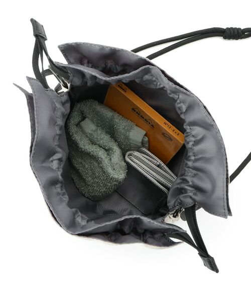 Dessin / デッサン ショルダーバッグ | マルチポケットドロストリング巾着バッグ | 詳細12