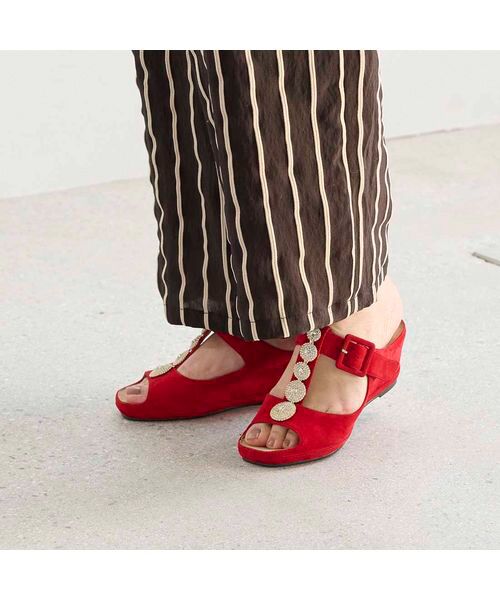 D'ICI / ディッシィ サンダル | ビジューモチーフTストラップサンダル | 詳細7