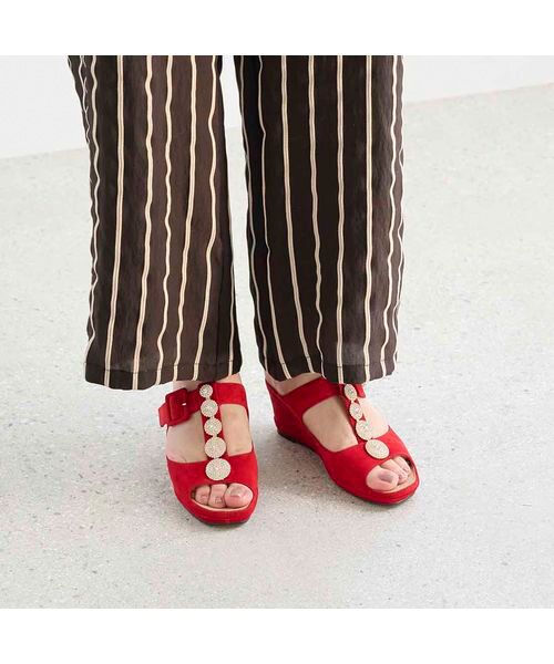 D'ICI / ディッシィ サンダル | ビジューモチーフTストラップサンダル | 詳細8