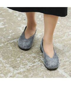 D'ICI / ディッシィ フラットシューズ | 【軽量】Vカットフラットパンプス