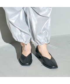 D'ICI / ディッシィ フラットシューズ | Vカットフラットシューズ