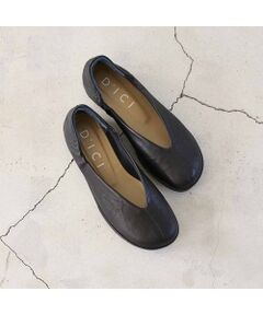D'ICI / ディッシィ フラットシューズ | Vカットフラットパンプス