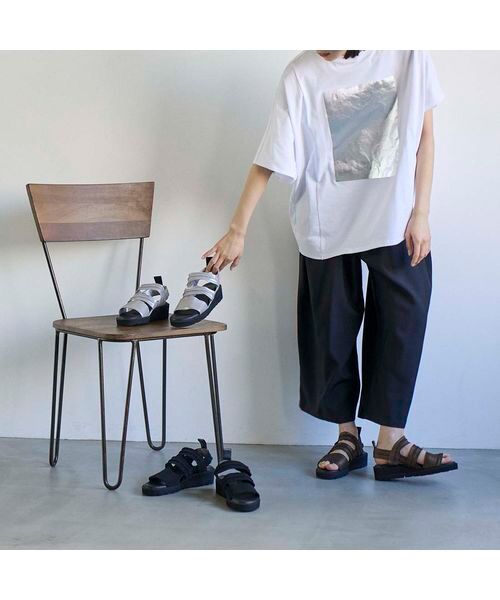 D'ICI / ディッシィ サンダル | スリーラインストレッチサンダル | 詳細18