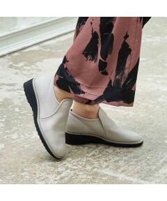 D'ICI / ディッシィ フラットシューズ | 【軽量】ラウンドトゥスリッポン