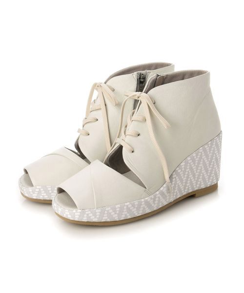 D'ICI/ディッシィ レースアップデザインブーツサンダル アイボリー 230