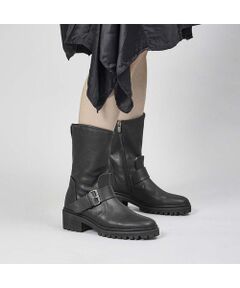 D'ICI / ディッシィ ブーツ（ショート丈） | ベルトデザインミドルブーツ