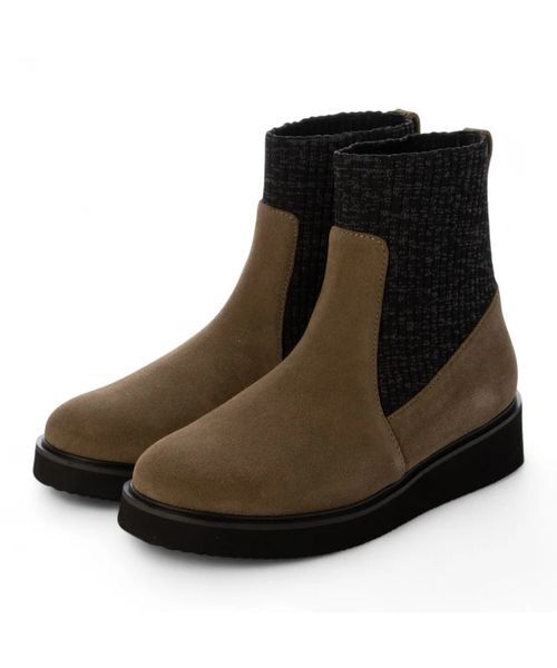 D'ICI / ディッシィ ブーツ（ショート丈） | 【軽量】アンクルストレッチショートブーツ（カーキスエード）