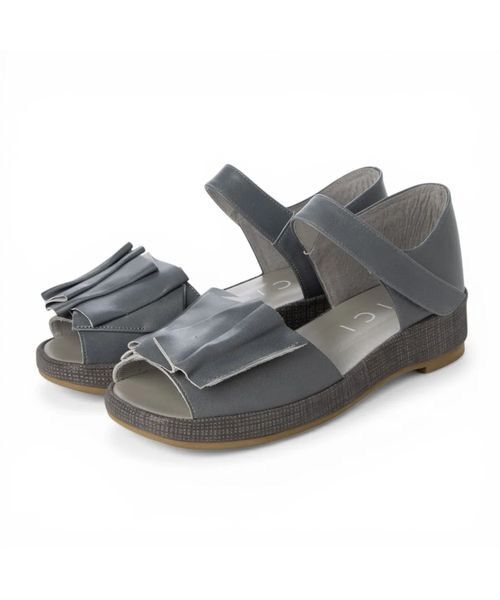 D'ICI / ディッシィ パンプス | フリルモチーフサンダル（ブルー）