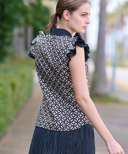 DRESSTERIOR / ドレステリア シャツ・ブラウス | 【大人百花春号掲載 モデル美香さん着用】オーバーラップウィングスリーブブラウス | 詳細11