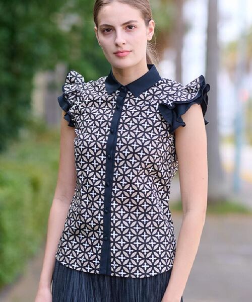 DRESSTERIOR / ドレステリア シャツ・ブラウス | 【大人百花春号掲載 モデル美香さん着用】オーバーラップウィングスリーブブラウス | 詳細8