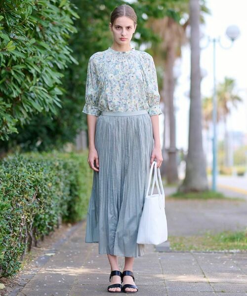 DRESSTERIOR / ドレステリア シャツ・ブラウス | 【着映え／花柄】フラワープリントボリュームスリーブブラウス | 詳細2