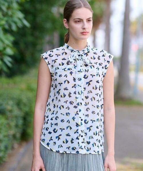 DRESSTERIOR / ドレステリア シャツ・ブラウス | 【洗える/きれいめ】シアーリーフプリントボウタイブラウス | 詳細4