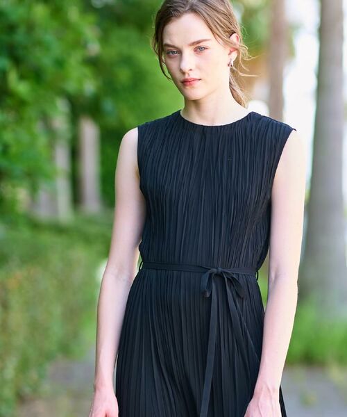 DRESSTERIOR / ドレステリア ロング・マキシ丈ワンピース | 【洗える/オンオフ】プリーツノースリーブワンピース | 詳細3