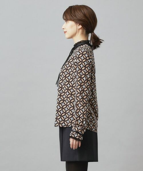 DRESSTERIOR / ドレステリア シャツ・ブラウス | 【モデル美香×DRESSTERIOR】コラボレーション オーバーラップサークルブラウス | 詳細8