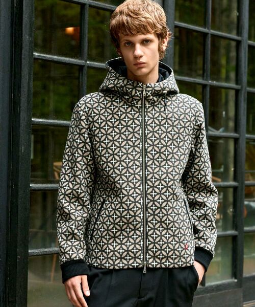 ブランドのシグネチャーでもある『サークル柄』をご紹介