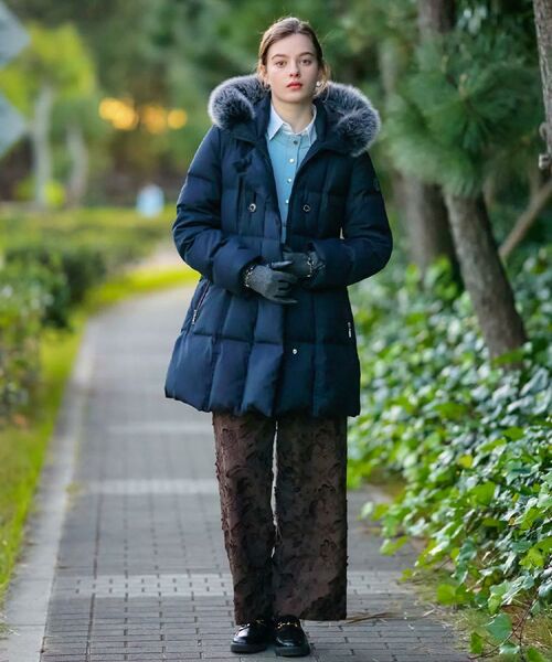 DRESSTERIOR / ドレステリア ダウンジャケット・ベスト | 【CLASSY.12月号掲載】ブルーFOXファーナポレオンホワイトグースダウン | 詳細20