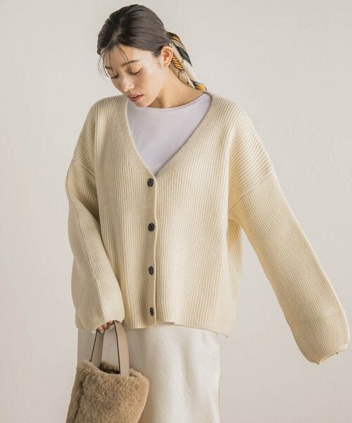 Droite lautreamont/ドロワットロートレアモン 【WEB限定】片畦Vネックカーデ≪手洗い可能≫ オフホワイト M Droite lautreamont/ドロワットロートレアモン 【WEB限定】片畦Vネックカーデ≪手洗い可能≫ オフホワイト M