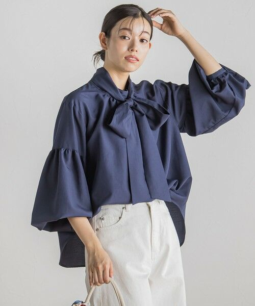 Droite lautreamont/ドロワットロートレアモン ライトタンブラーボウタイブラウス≪洗濯機で洗える≫ ネイビー M Droite lautreamont/ドロワットロートレアモン ライトタンブラーボウタイブラウス≪洗濯機で洗える≫ ネイビー M