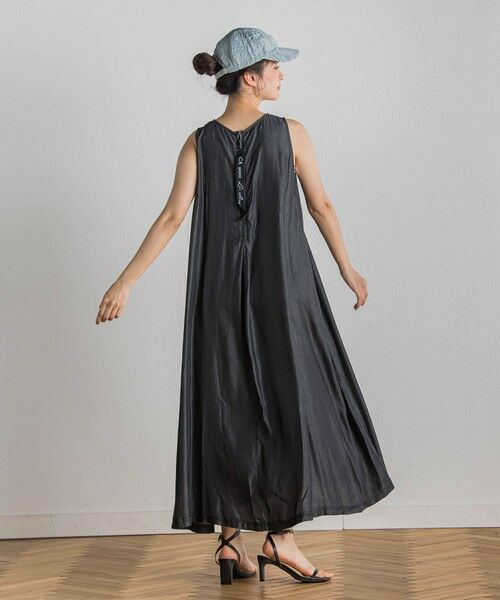 Droite lautreamont / ドロワットロートレアモン ロング・マキシ丈ワンピース | 【WEB限定】バイオシルクタックZIPワンピース≪洗濯機で洗える≫ | 詳細2