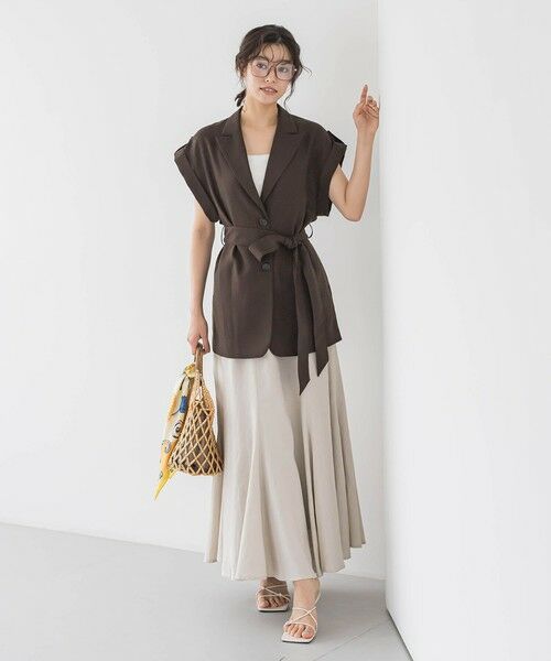 Droite lautreamont / ドロワットロートレアモン ダウンジャケット・ベスト | ASAMI　VIYELLAジレ≪手洗い可能≫ | 詳細9