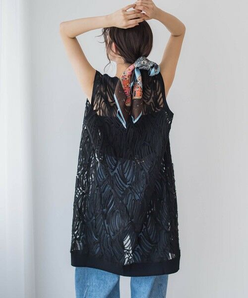 Droite lautreamont / ドロワットロートレアモン ダウンジャケット・ベスト | 刺繍レースジレ≪手洗い可能≫ | 詳細15