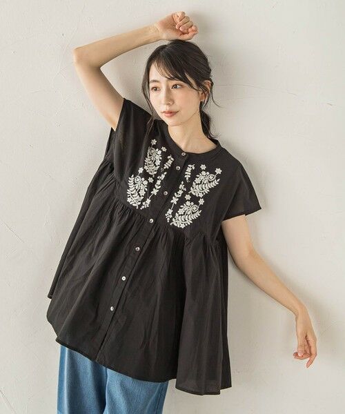 Droite lautreamont / ドロワットロートレアモン シャツ・ブラウス | 【WEB限定】キャンブリック立体刺繍ピンタックブラウス | 詳細9