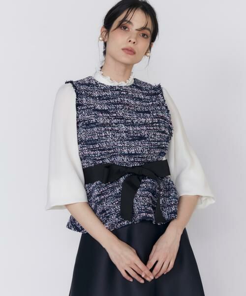 m,i,d, navy” / ギャザースリーブペプラムブラウスが入荷しま