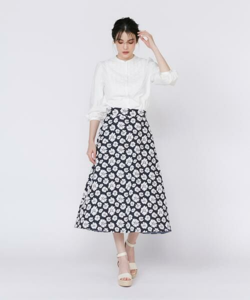Maglie le cassetto / マーリエ ル カセット ミニ・ひざ丈スカート | 《大きいサイズ》デニムライクフラワースカート | 詳細6