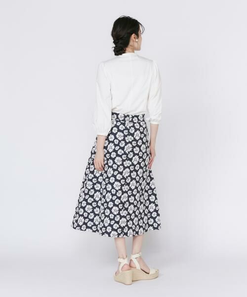 Maglie le cassetto / マーリエ ル カセット ミニ・ひざ丈スカート | 《大きいサイズ》デニムライクフラワースカート | 詳細7