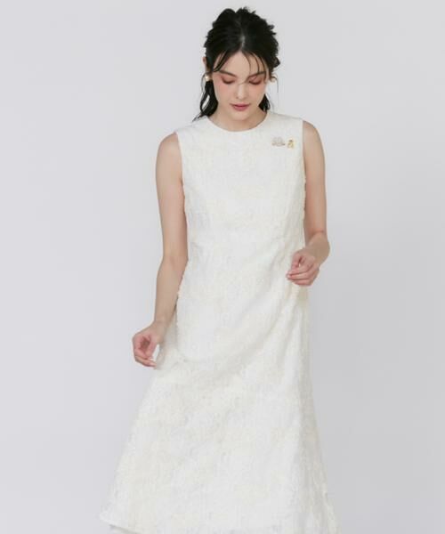 Maglie le cassetto / マーリエ ル カセット ミニ丈・ひざ丈ワンピース | 《プラスサイズ》3D刺繍レースワンピース《Maglie White》 | 詳細1