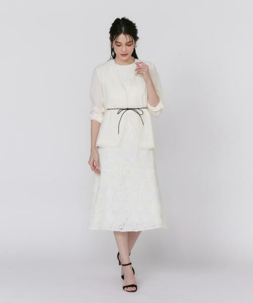 Maglie le cassetto / マーリエ ル カセット ミニ丈・ひざ丈ワンピース | 《プラスサイズ》3D刺繍レースワンピース《Maglie White》 | 詳細9