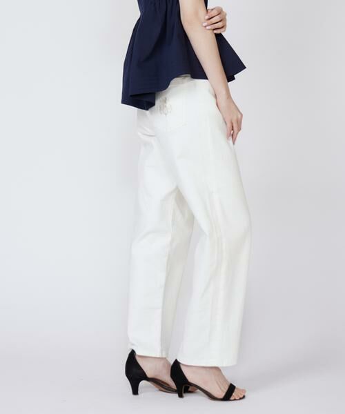Maglie le cassetto/マーリエ ル カセット 《Maglie Jeans》カーヴィーラインジーンズ ホワイト 09 Maglie le cassetto/マーリエ ル カセット 《Maglie Jeans》カーヴィーラインジーンズ ホワイト 09
