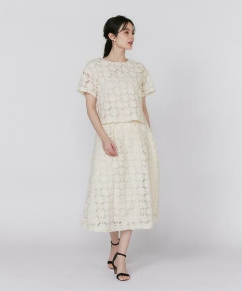 Maglie le cassetto / マーリエ ル カセット シャツ・ブラウス | 3Dフラワーチュール2WAYプルオーバー | 詳細3