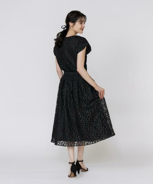 Maglie le cassetto / マーリエ ル カセット ミニ・ひざ丈スカート | フラワー刺繍タックスカート | 詳細8