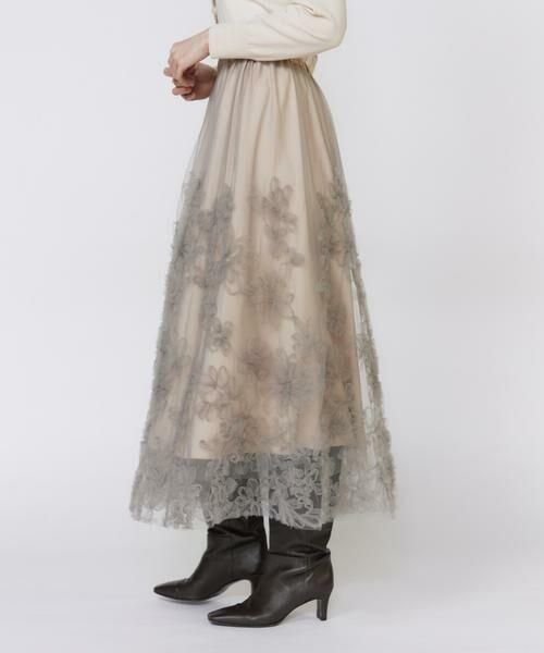 Maglie le cassetto / マーリエ ル カセット ロング・マキシ丈スカート | 手描き花刺繍チュールスカート | 詳細14