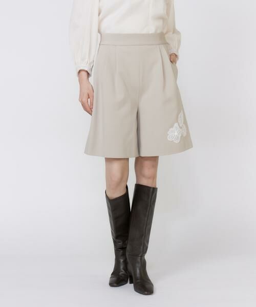 Maglie le cassetto / マーリエ ル カセット ショート・ハーフ・半端丈パンツ | 《フランドル45周年限定コレクション》フラワーモチーフキュロット《M Maglie le cassetto》 | 詳細12