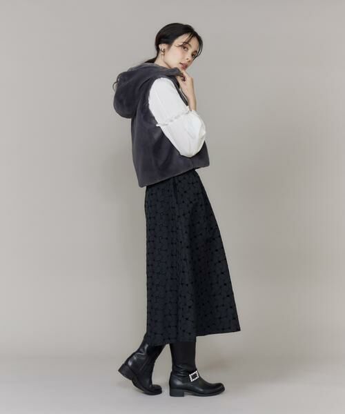 Maglie le cassetto / マーリエ ル カセット その他アウター | 《M Maglie le cassetto》ふわふわファーフーディジレ | 詳細3