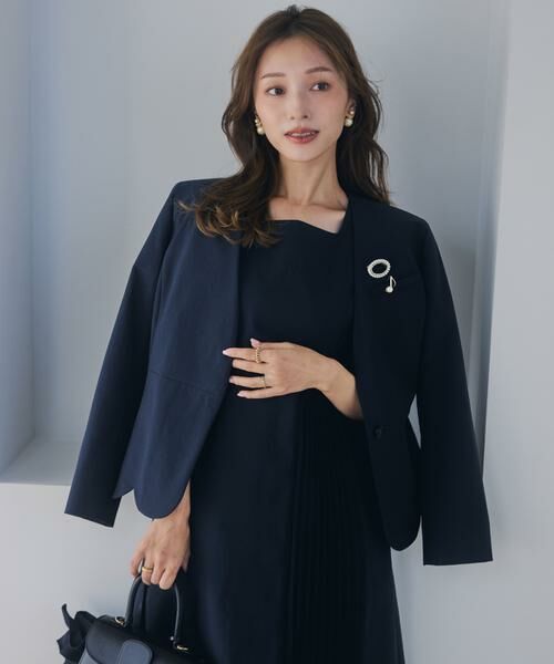 Maglie le cassetto / マーリエ ル カセット ノーカラージャケット | 《M Maglie le cassetto×吉田理紗》ハンサムスカラップジャケット（ネイビー）