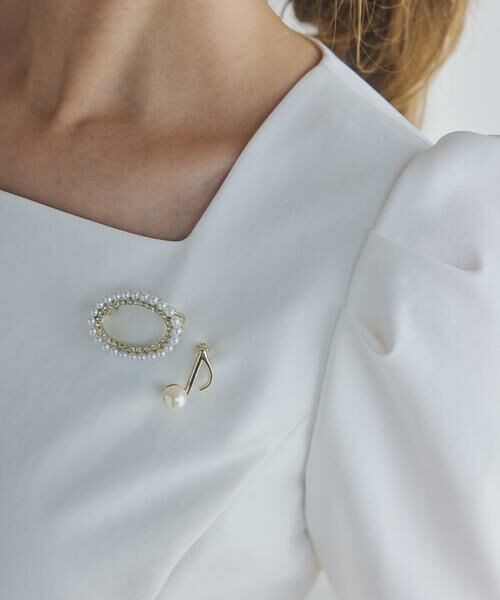 Maglie le cassetto / マーリエ ル カセット ブローチ・コサージュ | 《M Maglie le cassetto×吉田理紗》オーバルパールブローチ | 詳細2