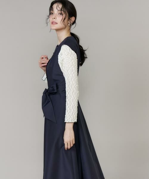 Maglie le cassetto / マーリエ ル カセット ミニ丈・ひざ丈ワンピース | 《M Maglie le cassetto》フラワーモチーフレースワンピース（ネイビー）