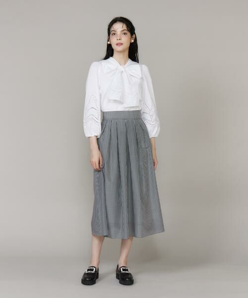 Maglie le cassetto / マーリエ ル カセット ミニ・ひざ丈スカート | 《M Maglie le cassetto》ロゴテープタックスカート | 詳細6