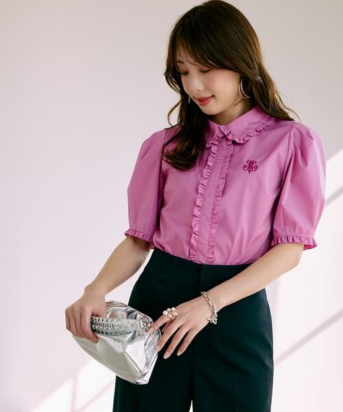 Maglie le cassetto / マーリエ ル カセット シャツ・ブラウス | 《M Maglie le cassetto×冨張愛》華やかフリルカラーロゴ刺繍ブラウス | 詳細11