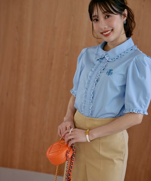 Maglie le cassetto / マーリエ ル カセット シャツ・ブラウス | 《M Maglie le cassetto×冨張愛》華やかフリルカラーロゴ刺繍ブラウス | 詳細12