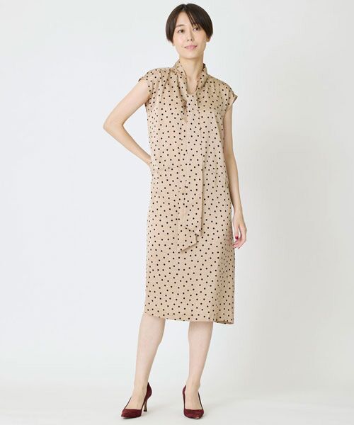 EPELER / イプリ ミニ丈・ひざ丈ワンピース | シルデューサテンドットワンピース（ベージュ）