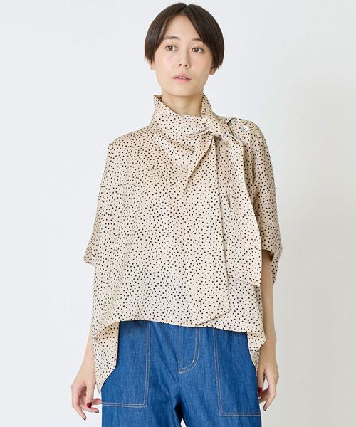 EPELER / イプリ シャツ・ブラウス | シルデューサテンドットブラウス（ベージュ）