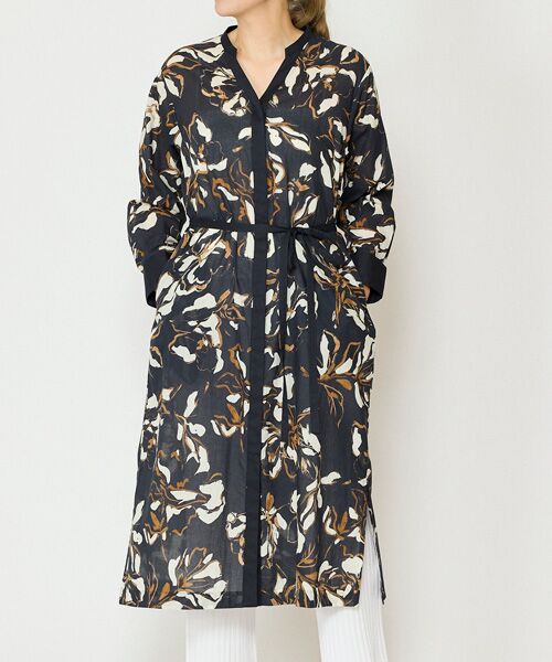 EPELER / イプリ ロング・マキシ丈ワンピース | バイカラーフラワープリントワンピース | 詳細8