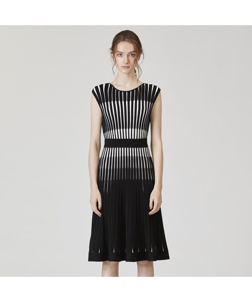 セール プリーツ見えバイカラーニットワンピース ロング マキシ丈ワンピース Epoca エポカ ファッション通販 タカシマヤファッションスクエア