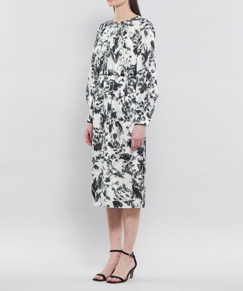 EPOCA / エポカ ロング・マキシ丈ワンピース | シャドウフラワープリント Iラインドレス | 詳細4