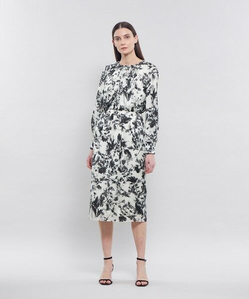 EPOCA / エポカ ロング・マキシ丈ワンピース | シャドウフラワープリント Iラインドレス | 詳細1